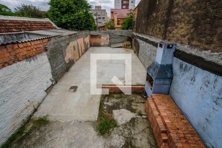 Casa para alugar com 180m², 4 quartos e 5 vagasQuintal
