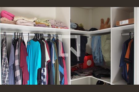 Apartamento para alugar com 66m², 2 quartos e 1 vagaCloset do quarto 2