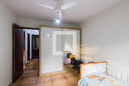 Casa de condomínio para alugar com 330m², 5 quartos e 3 vagas Casa de condomínio para alugar com 330m², 5 quartos e 3 vagasQuarto 5