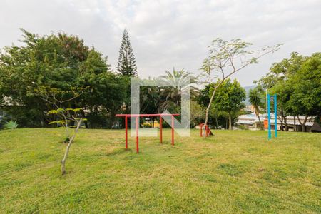 Casa de condomínio para alugar com 330m², 5 quartos e 3 vagas Casa de condomínio para alugar com 330m², 5 quartos e 3 vagasCondomínio