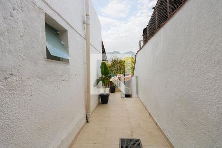 Área Externa de casa de condomínio para alugar com 5 quartos, 330m² em Freguesia (jacarepaguá), Rio de Janeiro