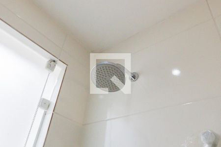 Casa de condomínio para alugar com 330m², 5 quartos e 3 vagas Casa de condomínio para alugar com 330m², 5 quartos e 3 vagasBanheiro Social 1