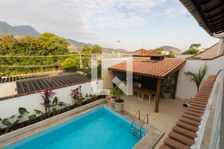 Casa de condomínio para alugar com 330m², 5 quartos e 3 vagas Casa de condomínio para alugar com 330m², 5 quartos e 3 vagasVista da Varanda dos Fundos