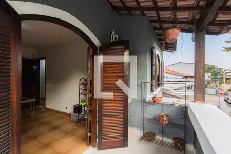 Casa de condomínio para alugar com 330m², 5 quartos e 3 vagas Casa de condomínio para alugar com 330m², 5 quartos e 3 vagasVaranda do Quarto 4