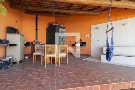 Casa à venda com 274m², 2 quartos e 8 vagasÁrea Gourmet