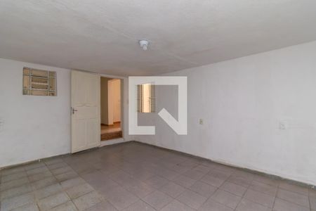 Quarto de casa para alugar com 1 quarto, 40m² em Vila Santa Maria, São Paulo