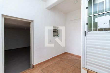 Sala de casa para alugar com 1 quarto, 40m² em Vila Santa Maria, São Paulo