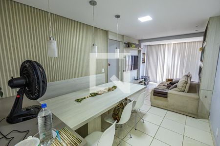 Sala de apartamento à venda com 3 quartos, 70m² em Jardim Guanabara, Belo Horizonte