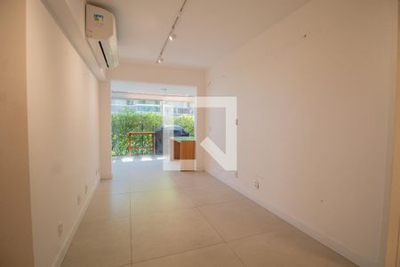 Sala de apartamento para alugar com 2 quartos, 97m² em Recreio dos Bandeirantes, Rio de Janeiro