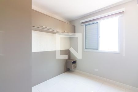 Quarto 2 de apartamento para alugar com 2 quartos, 52m² em Padroeira, Osasco