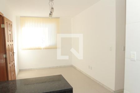 Cozinha de apartamento à venda com 3 quartos, 140m² em Santa Amelia, Belo Horizonte