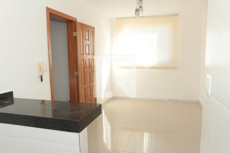 Cozinha de apartamento à venda com 3 quartos, 140m² em Santa Amelia, Belo Horizonte