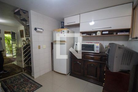 Casa de condomínio à venda com 61m², 2 quartos e 1 vagaCozinha e Área de Serviço