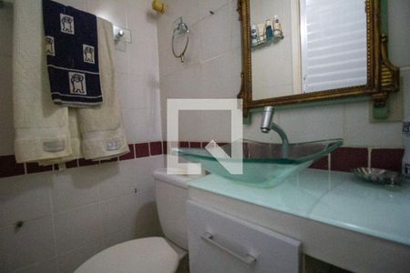 Casa de condomínio à venda com 61m², 2 quartos e 1 vagaBanheiro