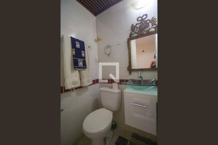 Casa de condomínio à venda com 61m², 2 quartos e 1 vagaBanheiro