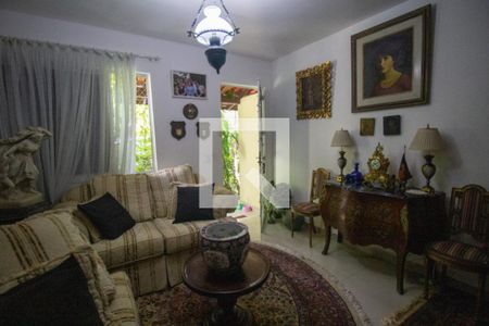 Sala de casa de condomínio à venda com 2 quartos, 61m² em Vargem Pequena, Rio de Janeiro