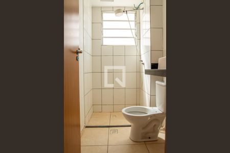 Banheiro de apartamento para alugar com 2 quartos, 55m² em Jardim Bertoni, Americana