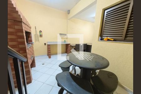 Casa à venda com 308m², 4 quartos e 6 vagas Casa à venda com 308m², 4 quartos e 6 vagasGaragem - Churrasqueira