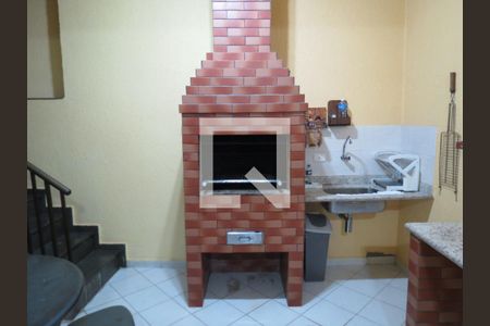 Casa à venda com 308m², 4 quartos e 6 vagasGaragem - Churrasqueira