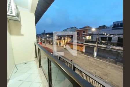 Casa à venda com 308m², 4 quartos e 6 vagas Casa à venda com 308m², 4 quartos e 6 vagasVaranda Quarto 1