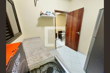 Casa à venda com 308m², 4 quartos e 6 vagas Casa à venda com 308m², 4 quartos e 6 vagasCômodo Garagem