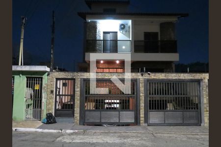 Casa à venda com 308m², 4 quartos e 6 vagasFachada