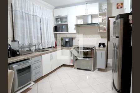 Casa à venda com 308m², 4 quartos e 6 vagasCozinha