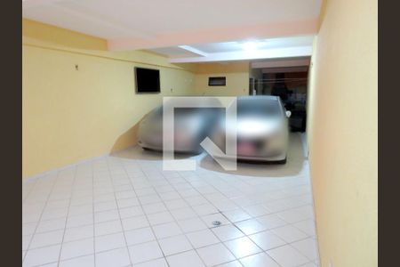 Casa à venda com 308m², 4 quartos e 6 vagasGaragem