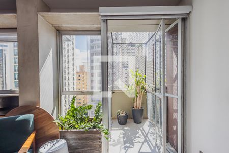 Varanda da Sala de apartamento para alugar com 1 quarto, 58m² em Jardins, São Paulo