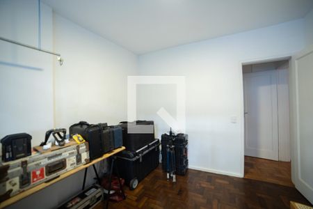 Quarto 1 de apartamento à venda com 3 quartos, 100m² em Leblon, Rio de Janeiro