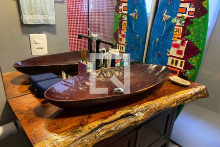 Apartamento à venda com 100m², 3 quartos e sem vagaBanheiro