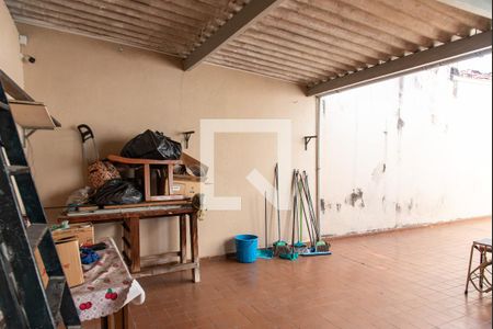 Casa à venda com 200m², 2 quartos e 4 vagasÁrea de serviço