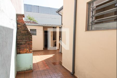 Casa à venda com 200m², 2 quartos e 4 vagasQuintal