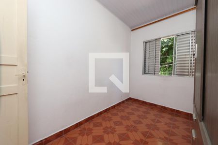 Quarto 2 de casa para alugar com 2 quartos, 90m² em Vila Ema, São Paulo
