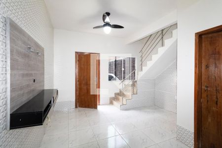 Sala de casa de condomínio para alugar com 2 quartos, 56m² em Campo Grande, Rio de Janeiro