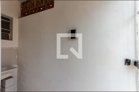 Casa para alugar com 22m², 1 quarto e sem vagaÁrea de Serviço