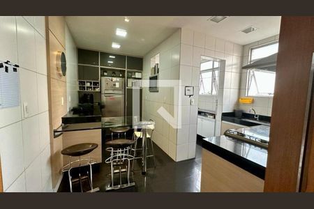 cozinha de apartamento à venda com 3 quartos, 95m² em Palmares, Belo Horizonte