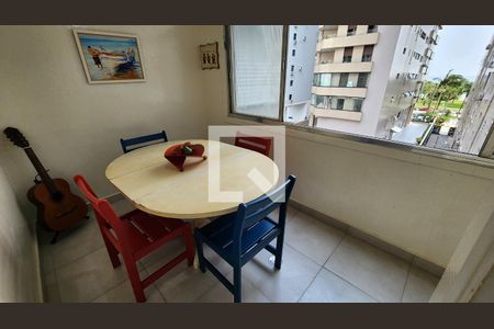 Apartamento para alugar com 92m², 2 quartos e 1 vagaÁrea de Serviço