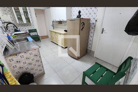 Apartamento para alugar com 92m², 2 quartos e 1 vagaCozinha