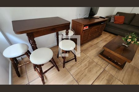 Sala de apartamento para alugar com 2 quartos, 92m² em Aparecida, Santos