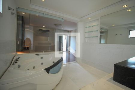 Apartamento à venda com 325m², 3 quartos e 5 vagas Apartamento à venda com 325m², 3 quartos e 5 vagasSuíte