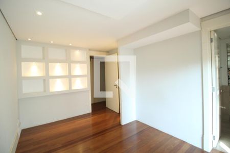 Apartamento à venda com 325m², 3 quartos e 5 vagasQuarto 1