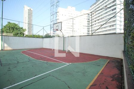 Apartamento à venda com 325m², 3 quartos e 5 vagas Apartamento à venda com 325m², 3 quartos e 5 vagasÁrea comum