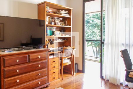 Apartamento à venda com 200m², 4 quartos e 2 vagasQuarto 3