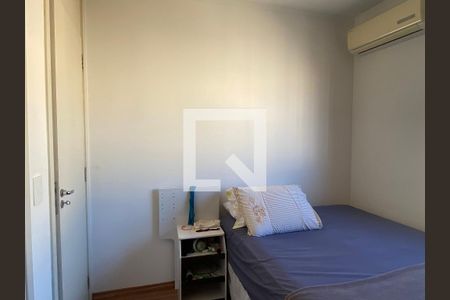 Quarto 1 - Suite de apartamento à venda com 3 quartos, 67m² em Morro Santana, Porto Alegre
