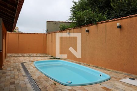 Casa à venda com 550m², 3 quartos e 3 vagas Casa à venda com 550m², 3 quartos e 3 vagasPiscina