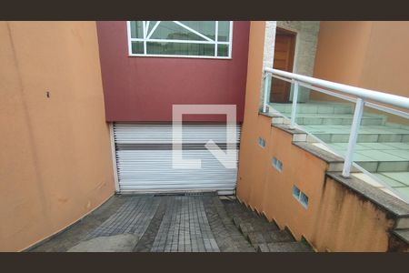 Casa à venda com 550m², 3 quartos e 3 vagas Casa à venda com 550m², 3 quartos e 3 vagasGaragem