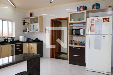 Casa à venda com 550m², 3 quartos e 3 vagas Casa à venda com 550m², 3 quartos e 3 vagasCozinha