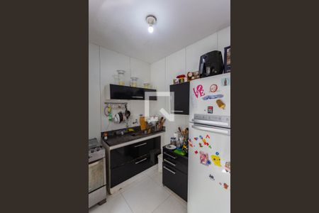 Apartamento à venda com 85m², 2 quartos e sem vagaCozinha 