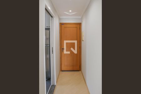 Entrada de apartamento para alugar com 2 quartos, 60m² em Vila Pompéia, São Paulo